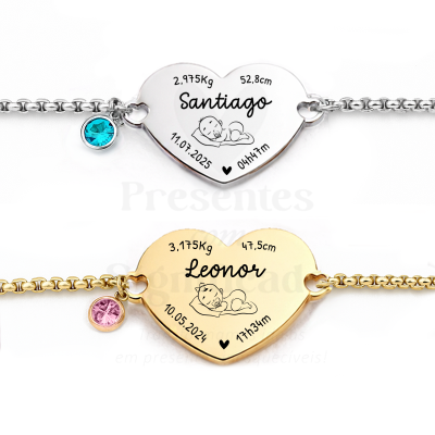 Pulseiras de coração personalizadas com gravações e pedras coloridas.
