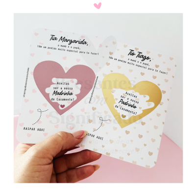 Cartões convite casamento com corações rosa e amarelo para madrinha e padrinho