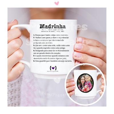 Caneca branca com texto sobre Madrinha e foto colorida de duas pessoas