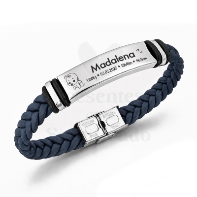 Pulseira prateada gravada e pulseira trançada azul escuro com fecho metálico