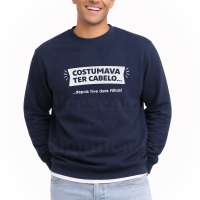 Sweatshirt azul escuro com texto humorístico em português estampado a branco