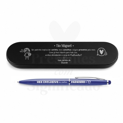 Estojo de metal preto personalizado e caneta azul também personalizada