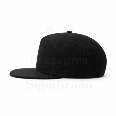 Boné preto plano visto de perfil direito