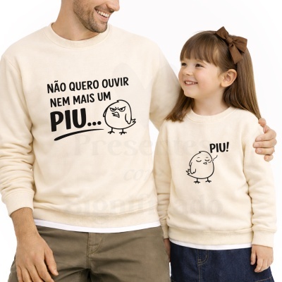 Sweatshirts bege claro com frases e desenhos de passarinho, homem e menina sorrindo