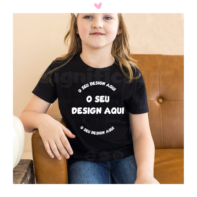 Camisola preta com texto branco 