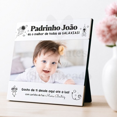 Moldura de fotografia personalizada com texto para padrinho e ilustrações espaciais