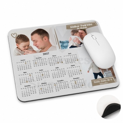 Tapete de rato com calendário e fotos personalizadas em branco e preto.