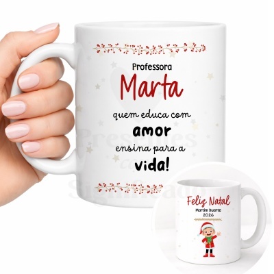 Caneca branca com texto e ilustração de Natal