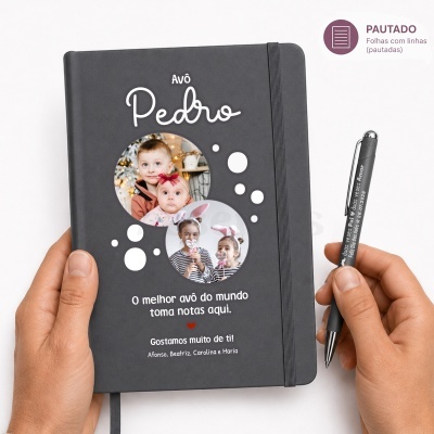 Caderno preto personalizado com fotos e texto para avô com caneta preta