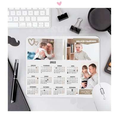 Calendário de mesa 2022 com fotos e textos motivacionais em escritório