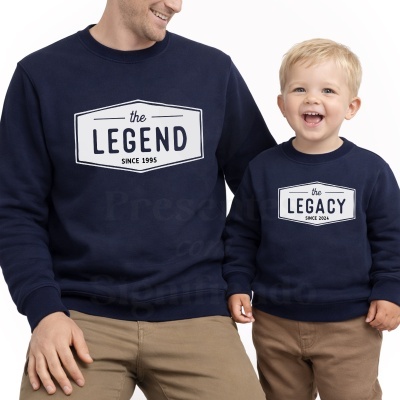 Conjunto de sweatshirts para adulto e criança, azul escuro com texto branco