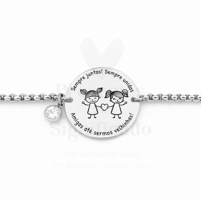 Pulseira de metal com medalha redonda e pendente com pedra brilhante