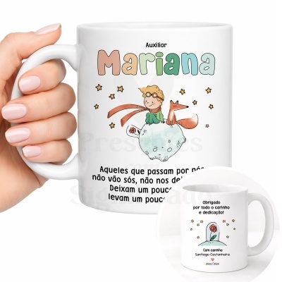 Caneca branca personalizada com ilustração e texto em português