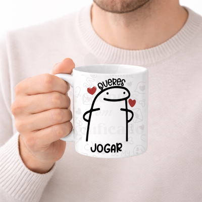 Caneca branca com ilustração e texto QUERES JOGAR