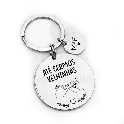 Porta-chaves metálico com pingentes redondos personalizados em prateado