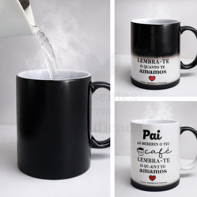 Caneca preta que revela texto ao adicionar líquido quente, com frases em português e coração vermelho.