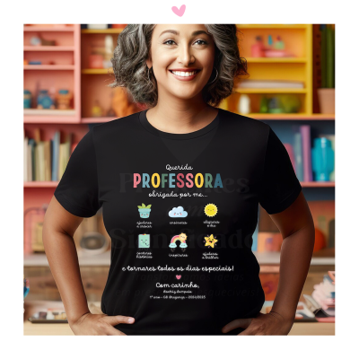 T-shirt preta com texto colorido e ícones para professora
