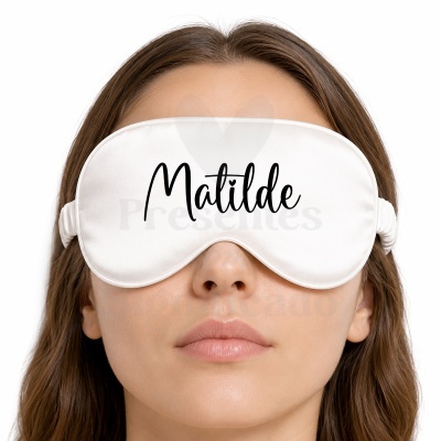 Máscara de dormir branca personalizada com nome Matilde