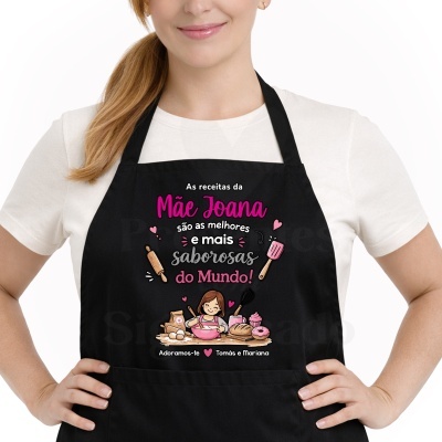 Avental preto com mensagem em português e ilustrações de cozinha