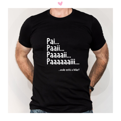 T-shirt preta com texto branco 