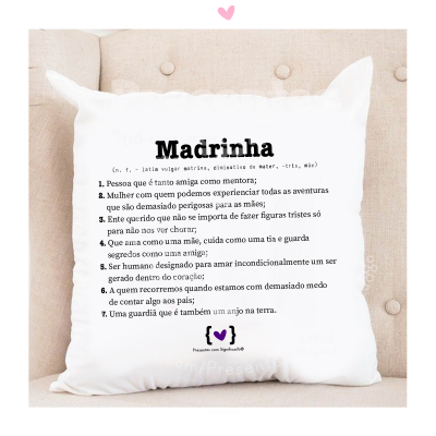 Almofada branca com texto 