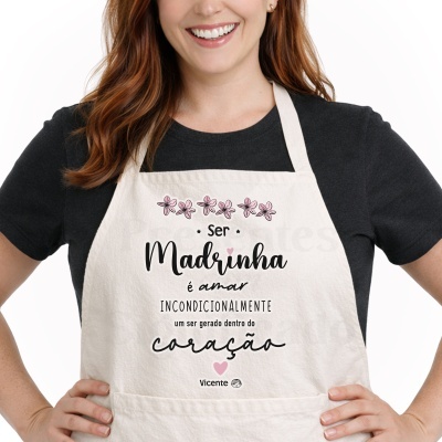 Avental branco com texto e flores cor-de-rosa e preto