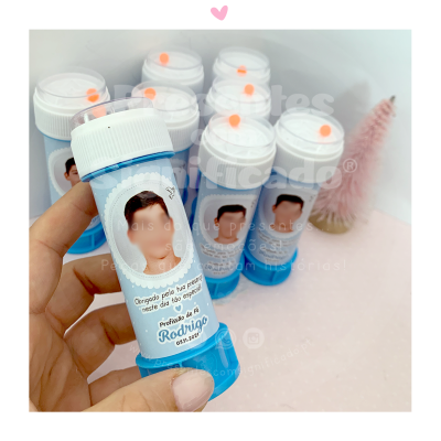 Garrafinhas de bolinhas de sabão personalizadas com foto infantil e texto em português