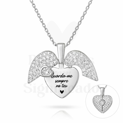 Colar prata com pendente coração e texto gravado