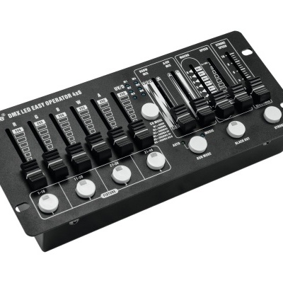 Painel eletrónico preto com sliders e botões brancos