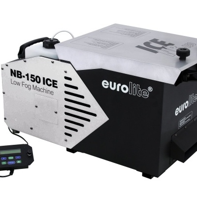 máquina de gelo para nevoeiro baixo eurolite NB-150 ICE preta e prateada com controle digital
