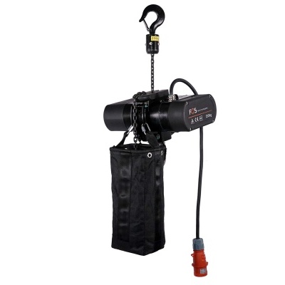 Guincho elétrico preto com gancho e corrente