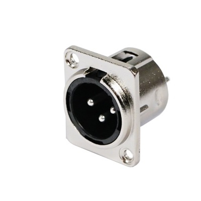 Conector XLR macho metálico prateado com três pinos