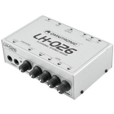 Interface de áudio Dinatronic LH-026 Power Stereo Mixer branca com botões e tomadas frontais