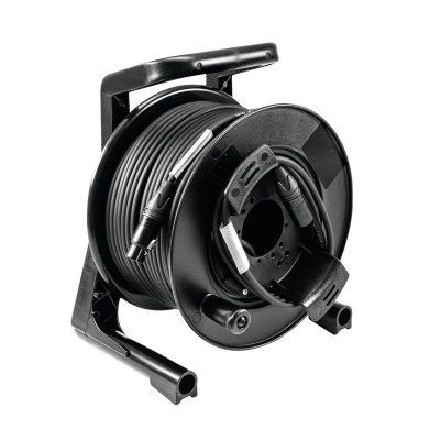 Carretel preto de cabo elétrico com suporte