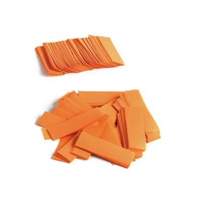 Marcadores de cartolina laranja em fundo branco