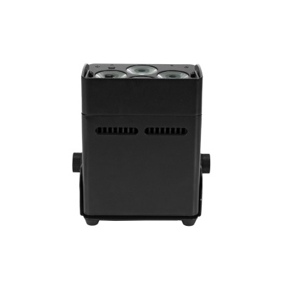 Câmara de vigilância preta com três lentes no topo e aberturas frontais