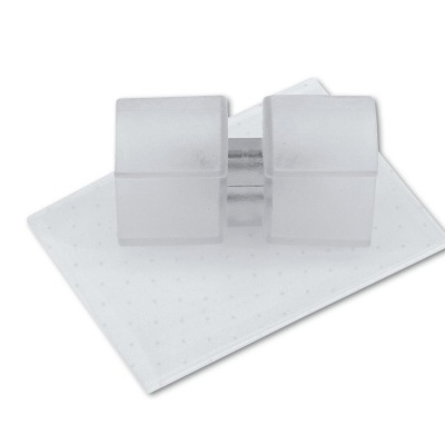 Peça transparente com base retangular e conector quadrado translúcido