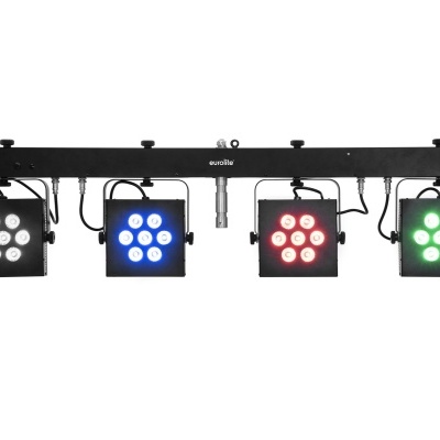 Conjunto de luzes LED coloridas montadas numa barra preta