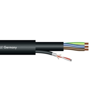 Cabo elétrico preto com fios coloridos expostos numa extremidade