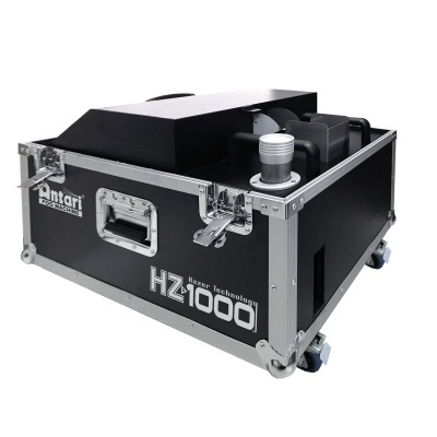 Máquina Antari HZ1000 preta com detalhes metálicos e rodas azuis