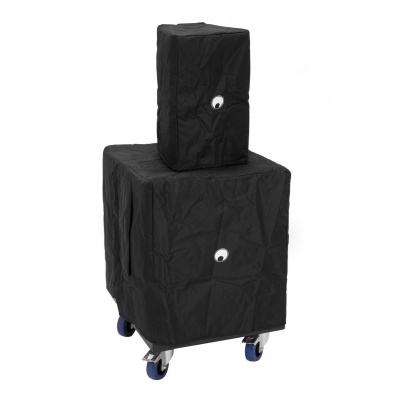 Duas caixas de som pretas com capas e base com rodas