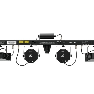Sistema de iluminação profissional com quatro luzes pretas fixadas numa barra preta