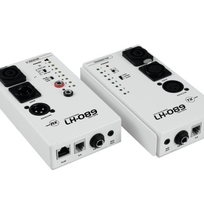 Dois dispositivos áudio brancos modelo LH-089 com múltiplas entradas e indicadores LED