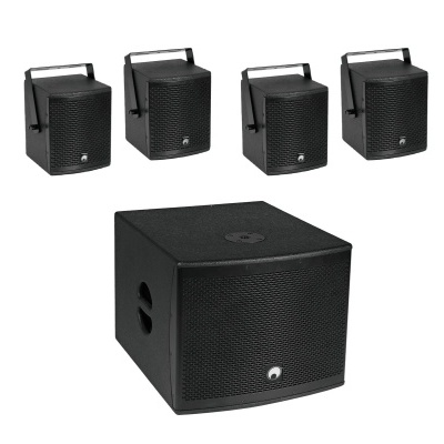 Conjunto de colunas de som pretas com subwoofer