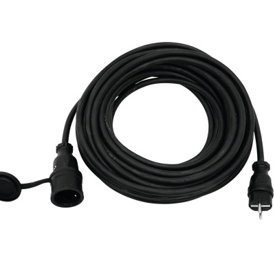 Cabo de extensão elétrico preto com ficha macho e ficha fêmea com tampa.