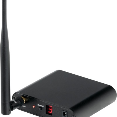 Receptor sem fios preto com antena e indicador de canal