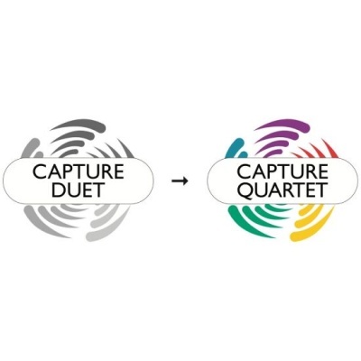 dois logotipos circulares CAPTURE DUET em cinza e CAPTURE QUARTET em cores, com uma seta entre eles