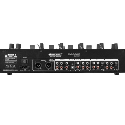 Amplificador de som musical PA-3648, vista traseira com conectores RCA e XLR.