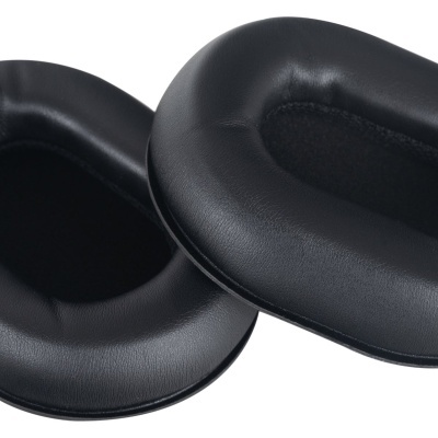 Almofadas auriculares pretas, ovais, em pele sintética