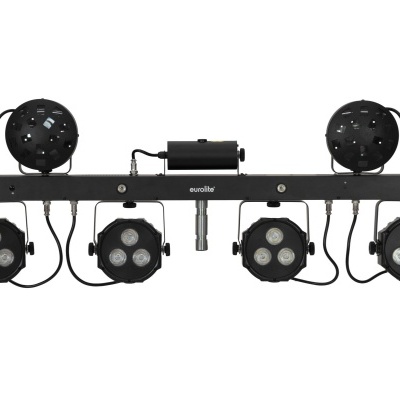 Sistema de iluminação preto com várias luzes LED e refletores em barra metálica.